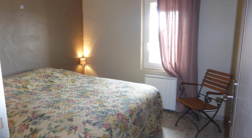 Апартаменты Les Portes du Luberon
