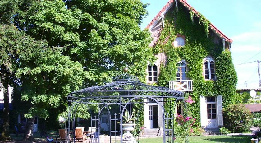Мини-отель Chambres d'Hôtes La Mortaise