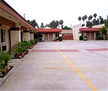 Отель Hyland Motel Brea