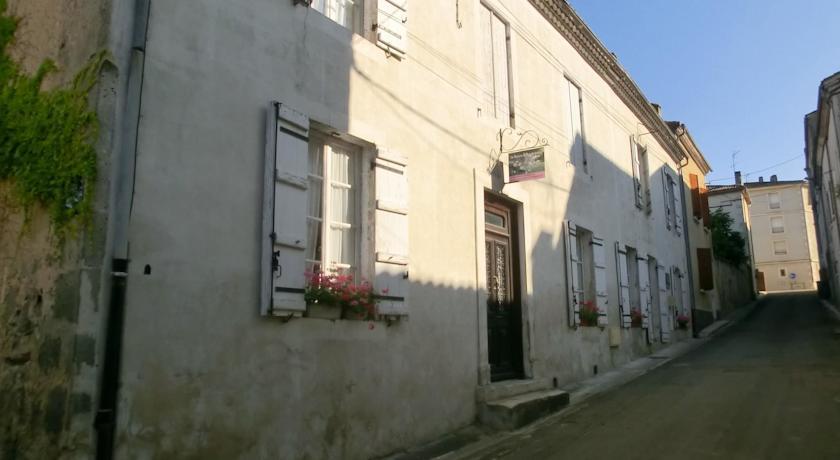 Апартаменты La Maison du Bouchonnier