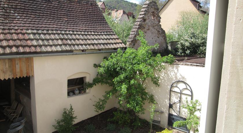 Апартаменты La Cour du Vieux Sureau
