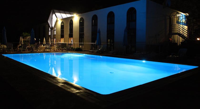 Отель Reix Hotel