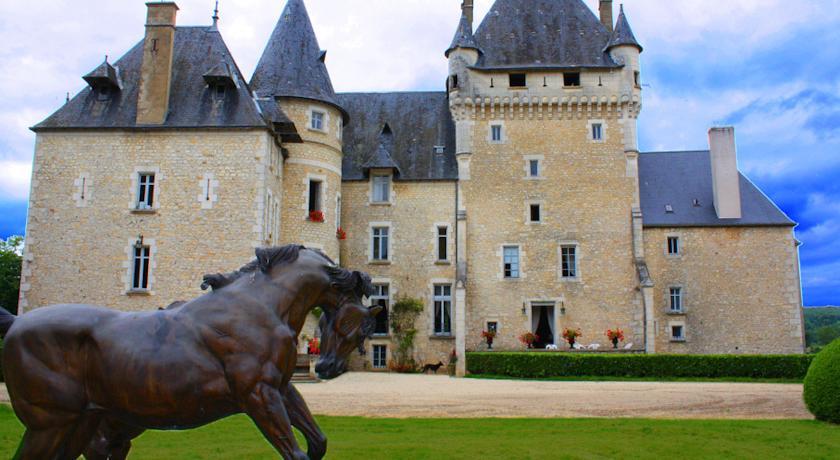 Отель Château de la Tour