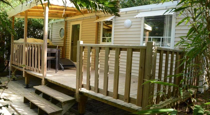 Отель Camping Les Fougères