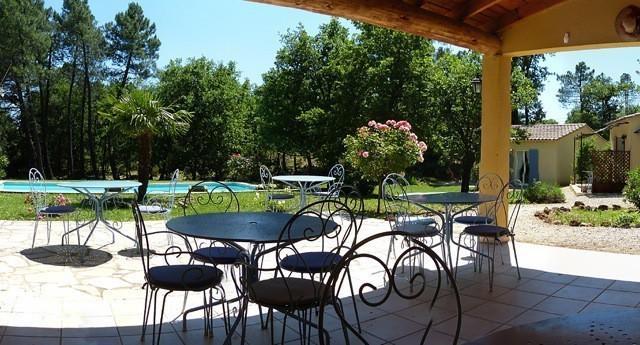 Мини-отель Le Clos des Cigales