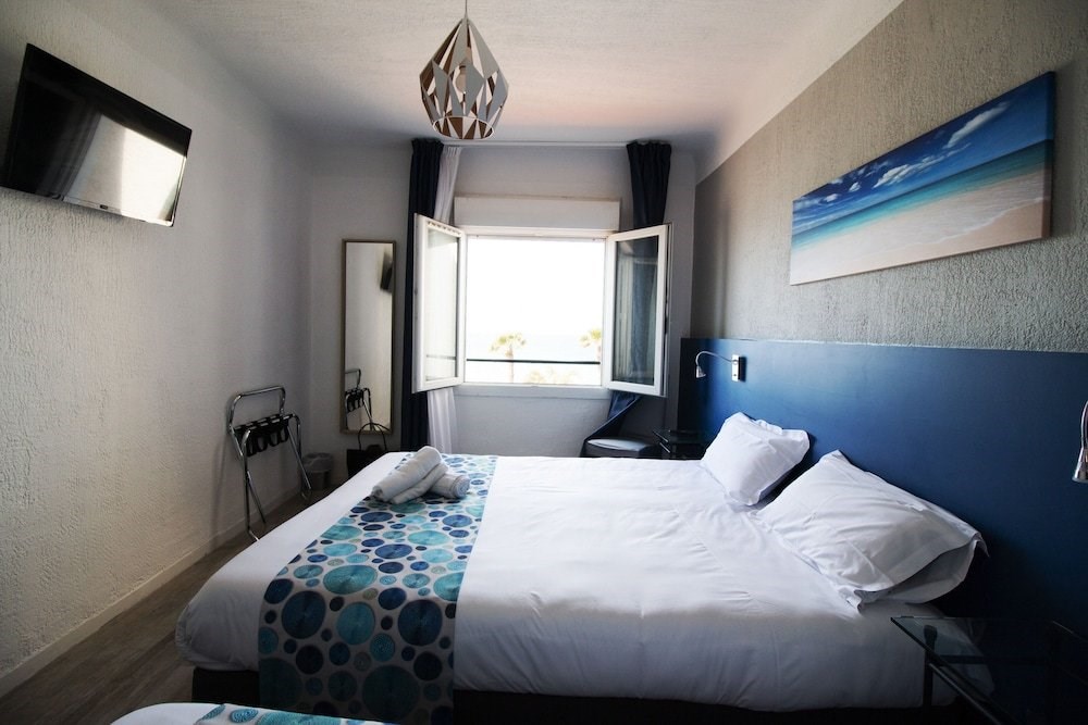 Отель Hôtel Bel Azur