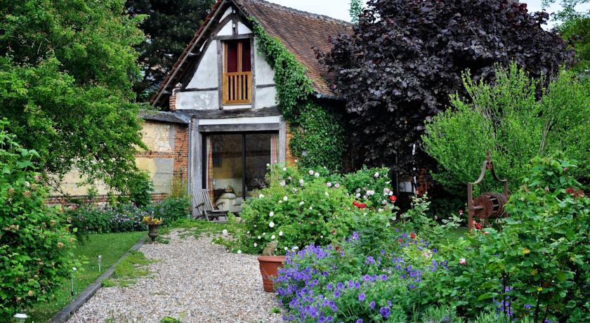 Мини-отель Au Fond du Jardin Maison d'hôtes
