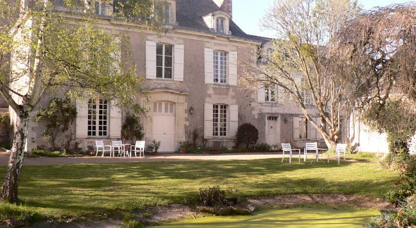Мини-отель Logis Saint Aubin