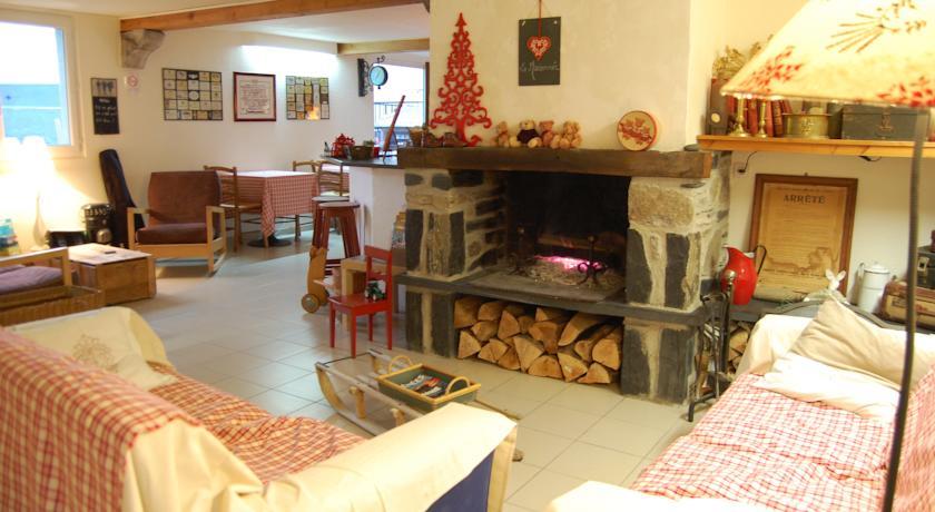 Апартаменты Gîte La Maisonnée