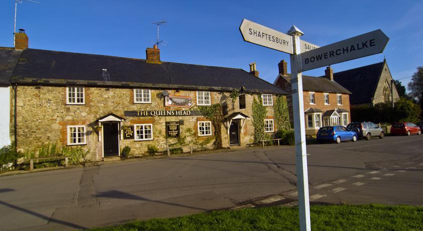 Отель The Queen's Head