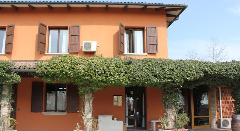 Отель Hotel Ristorante La Corte