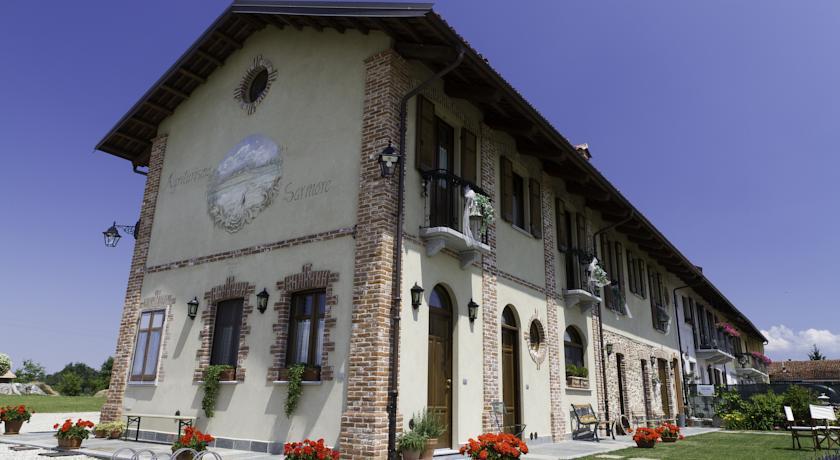 Отель Agriturismo Sarmore