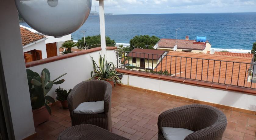 Мини-отель B&B Marina Grande
