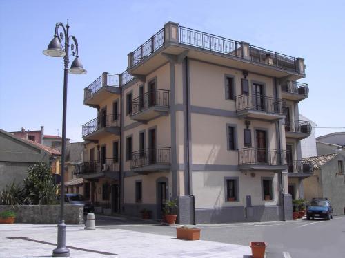 Отель Hotel Residence Cassiodoro