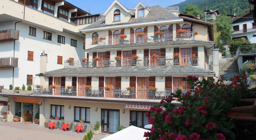 Отель Hotel La Rosa