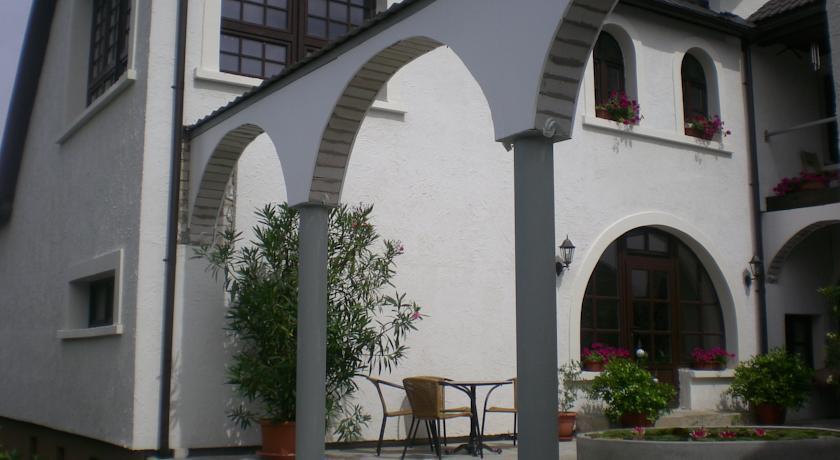 Bellavilla