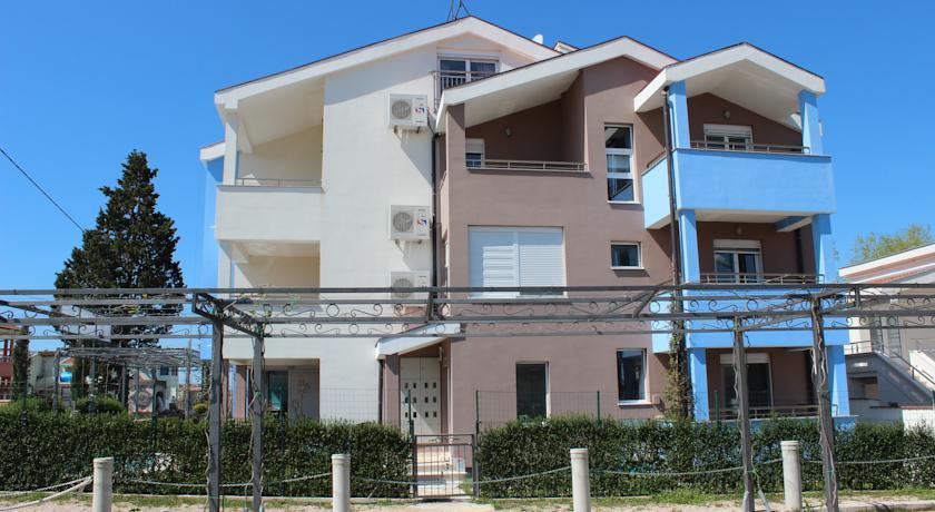 Отель Hotel Sahara
