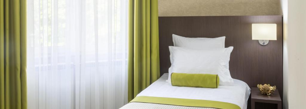 Отель Hotel Alex