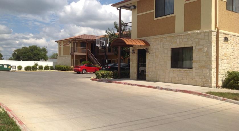 Camino Real Motel