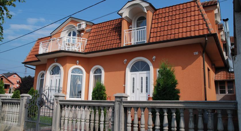 Мини-отель Villa Kaća