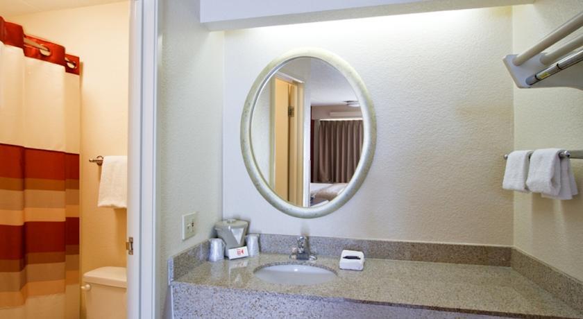 Отель Red Roof Inn Harrisburg Hershey
