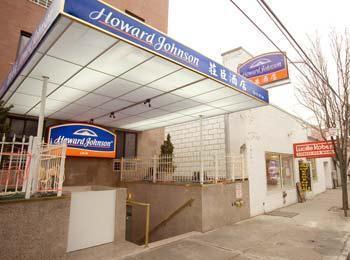 Отель Howard Johnson Inn Queens