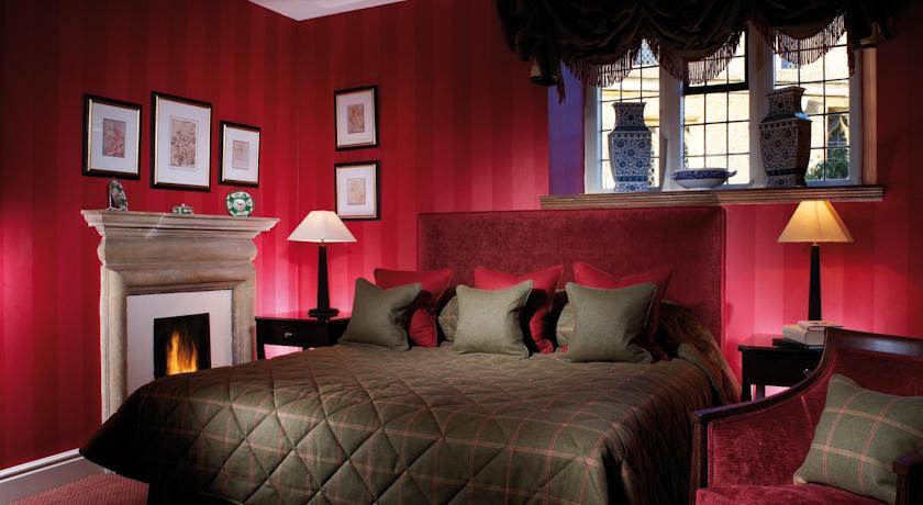 Отель Buckland Manor