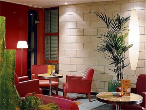 Отель Suitehotel Paris Velizy