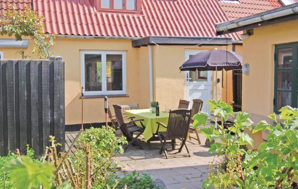 Апартаменты Holiday home Åsmarkegade Bandholm V