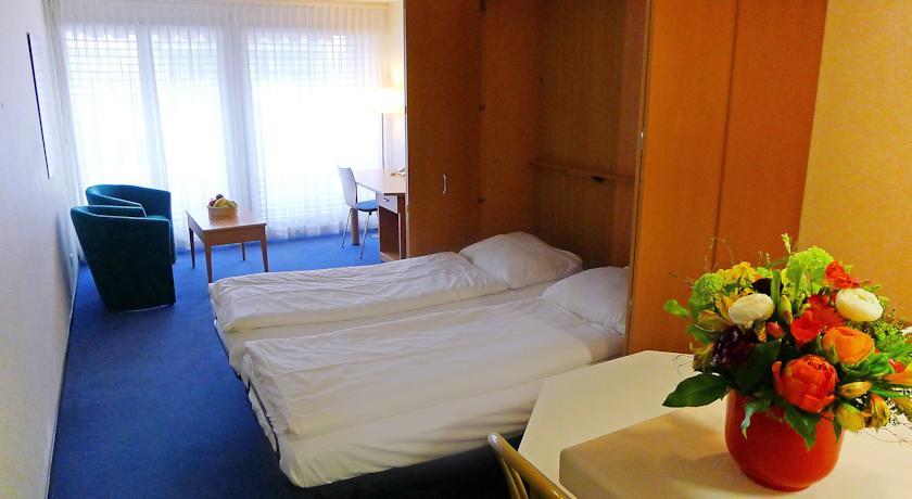 An der Reuss 18
