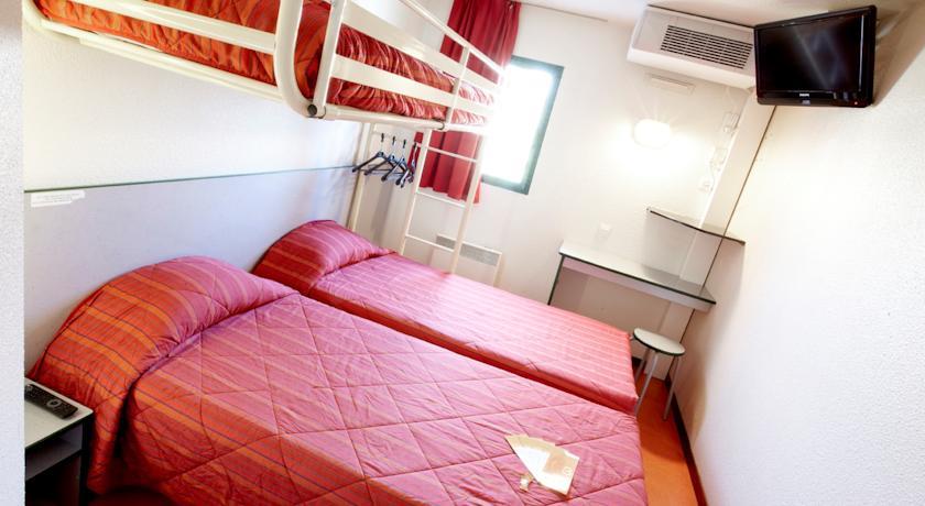 Отель Premiere Classe Blois Nord