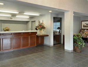 Отель Ramada Limited - Savannah Airport