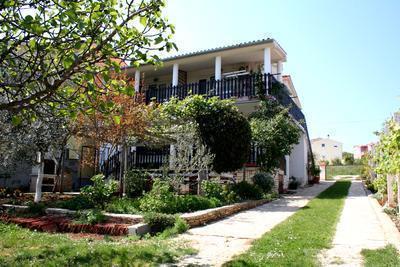 Апартаменты Apartment Jelisic - Lijevo