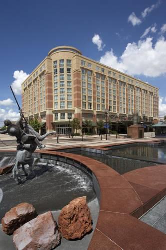 Отель Sugar Land Marriott Town Square