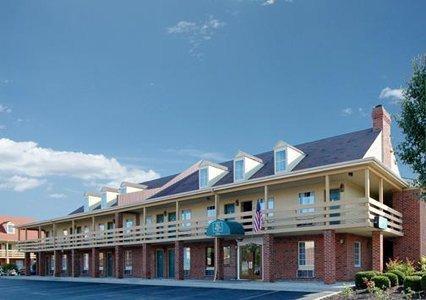 Отель Quality Inn Findlay