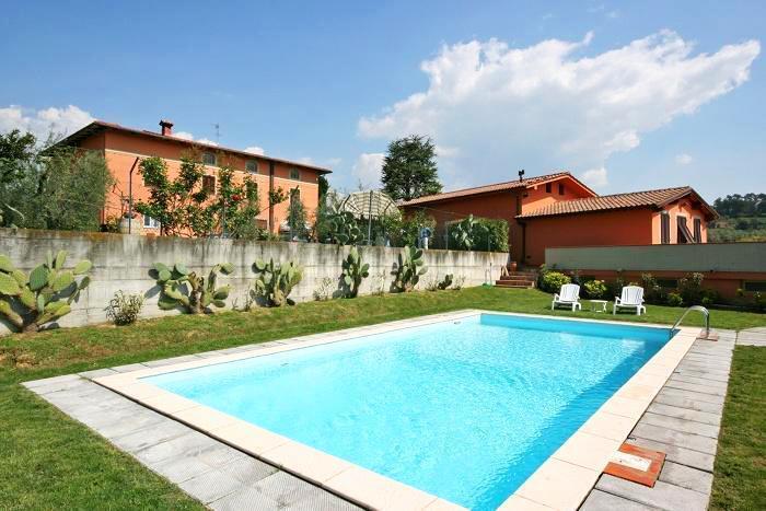 Апартаменты Apartment Melograni III