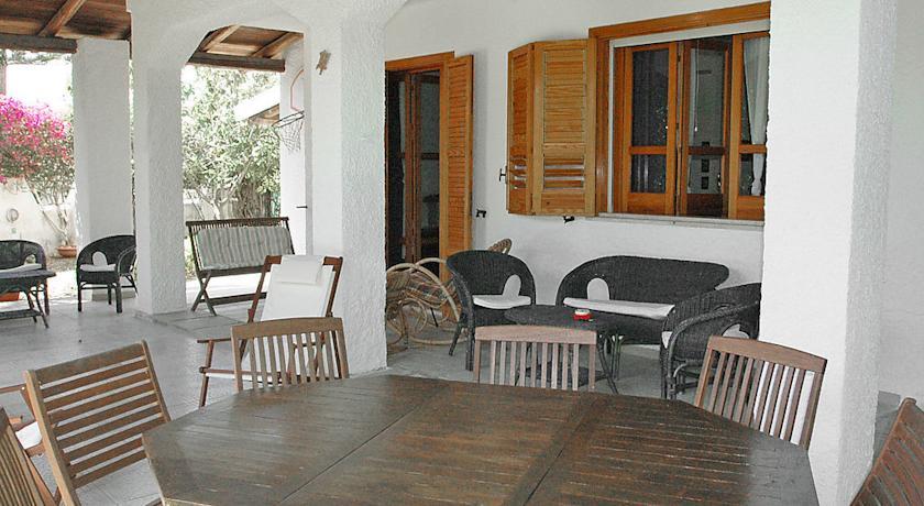 Вилла Villa Fontane Bianche 1
