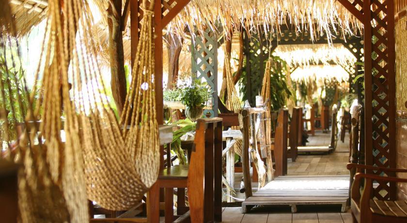 Отель River Kwai Jungle Rafts