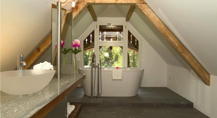 Отель 4*Sup. Villa Silvana im Waldhaus Flims Mountain Resort & Spa