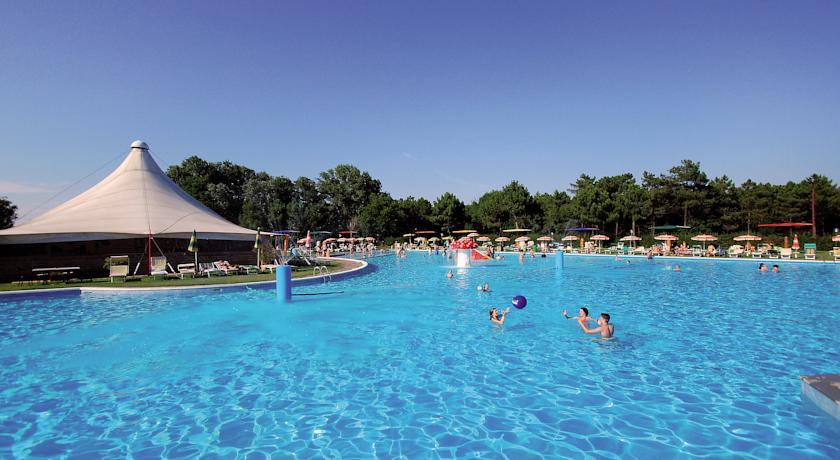 Апартаменты Holiday home Ravenna Casalborsetti 4