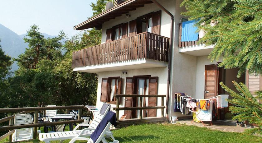 Апартаменты Apartment Mezzolago 1