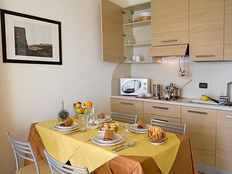 Апартаменты Apartment Santo Stefano Al Mare 4