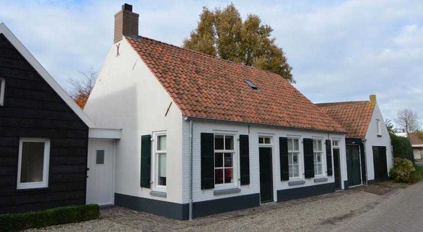Апартаменты Holiday home Het Hemels Helleke