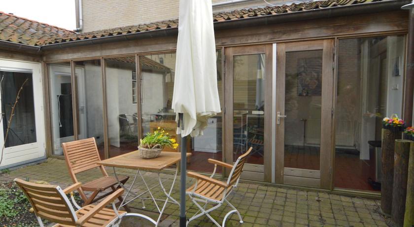 Апартаменты Holiday home In de Roos