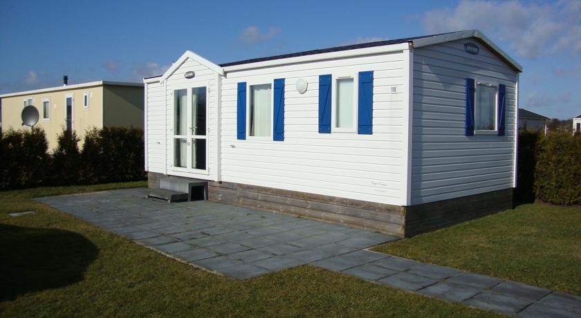 Апартаменты Holiday home Vakantiepark Schatzenburg2