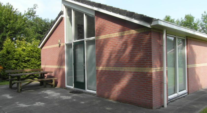 Апартаменты Holiday home Recreatiepark de Friese Wadden7