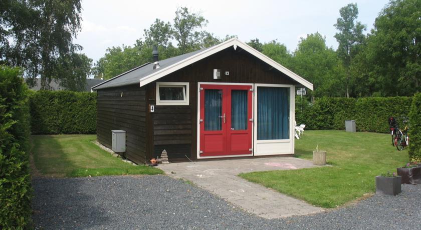 Отель Chalet Recreatiepark de Friese Wadden2