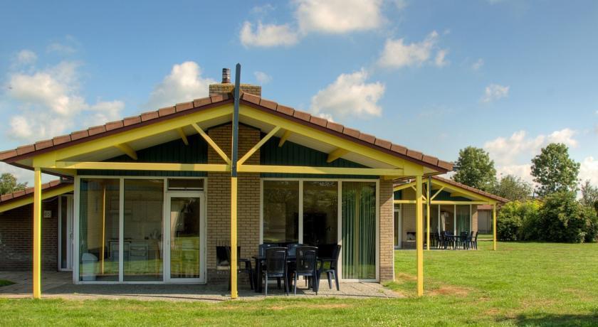 Апартаменты Holiday home Vakantiepark de KuilartII