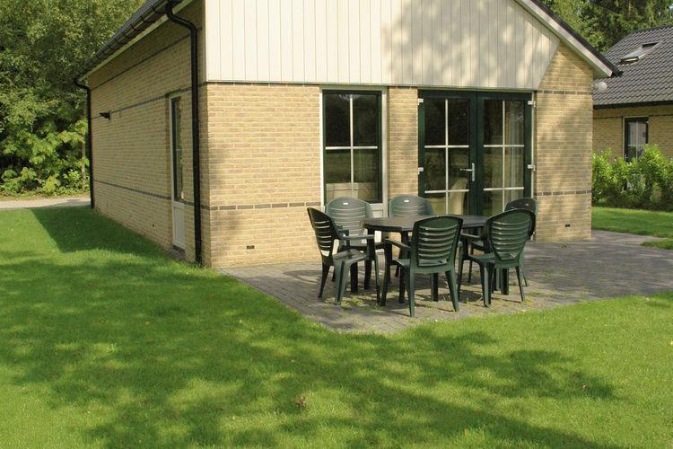Апартаменты Holiday home Bungalowpark EldersV