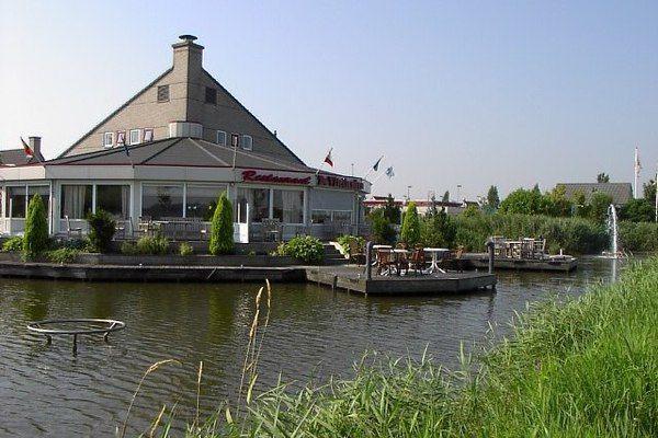 Апартаменты Holiday home Bungalowpark de Vlietlanden I